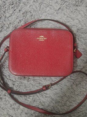 COACH Camera Bag in Red Pebbled Leather - Crossbody